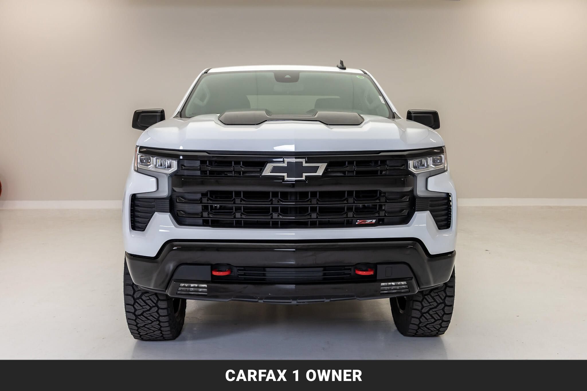 Used 2024 Chevrolet Silverado 1500 LT Trail Boss w/ Protection Package AWD/4WD image 4