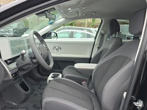 Used 2024 Hyundai Ioniq 5 SE image 21