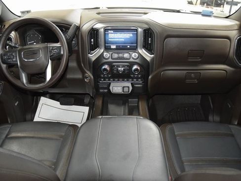 Used 2023 GMC Sierra 2500 Denali w/ Denali Ultimate Package image 32