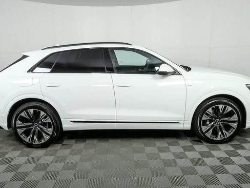 New 2026 Audi RS 3 image 2