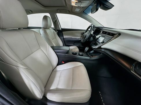 Used 2017 Toyota Avalon XLE Premium FWD image 31