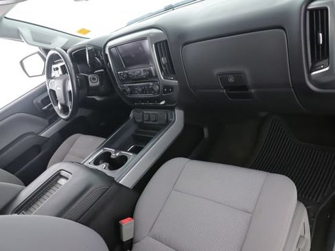 Used 2017 Chevrolet Silverado 1500 LT w/ All Star Edition AWD/4WD image 27