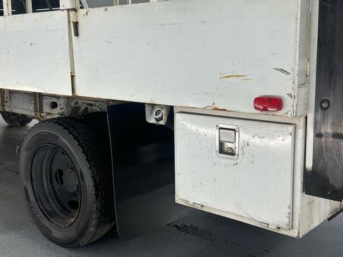 Used 2008 Ford F450 2WD Regular Cab Super Duty image 10