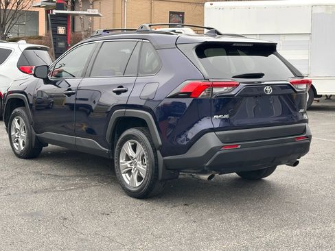 Used 2023 Toyota RAV4 XLE w/ Convenience Package image 7