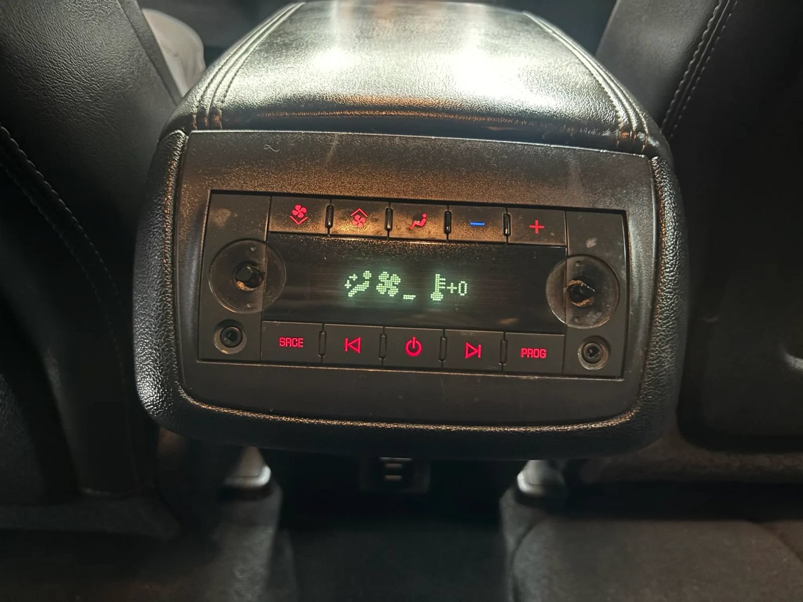Used 2014 GMC Acadia SLT FWD image 10