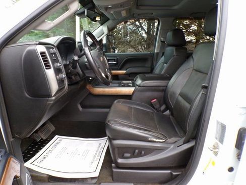 Used 2018 Chevrolet Silverado 3500 LTZ w/ Duramax Plus Package image 13