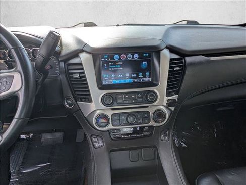 Used 2017 GMC Yukon SLT image 13