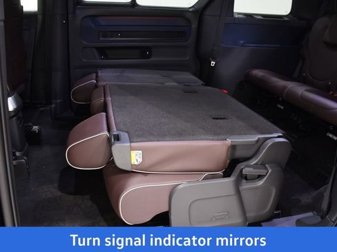 New 2025 Volkswagen ID. Buzz Pro S image 27