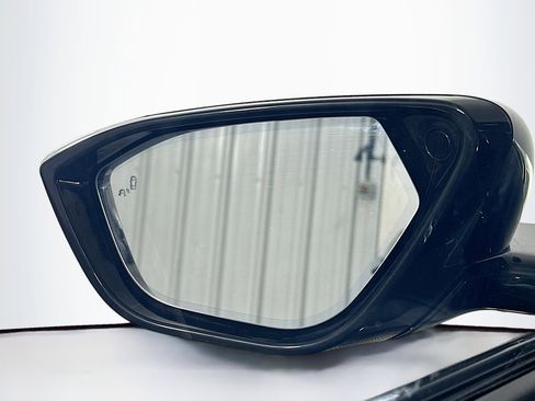 Used 2024 Lucid Air Pure image 16