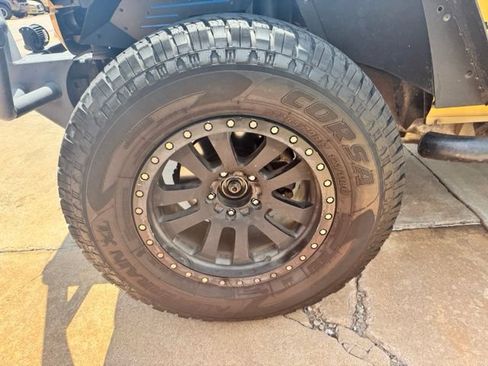 Used 2013 Jeep Wrangler Sport AWD/4WD image 8