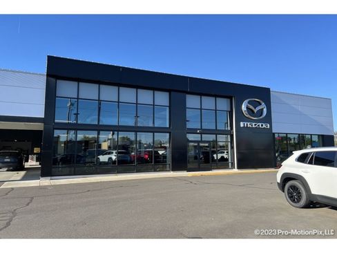 Used 2020 MAZDA CX-5 Touring image 4