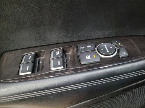 Used 2018 Kia Sorento AWD image 27