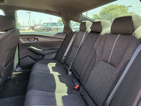 Used 2023 Honda Accord Sport image 11