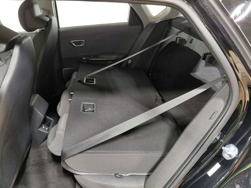 Used 2025 Kia K4 FWD image 5