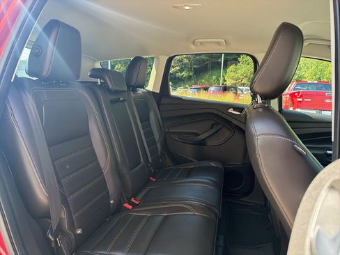 Used 2018 Ford Escape SEL FWD image 18
