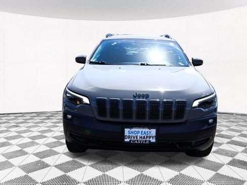Used 2019 Jeep Cherokee Latitude AWD/4WD image 14