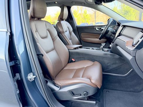 Used 2019 Volvo XC60 T5 Inscription image 30