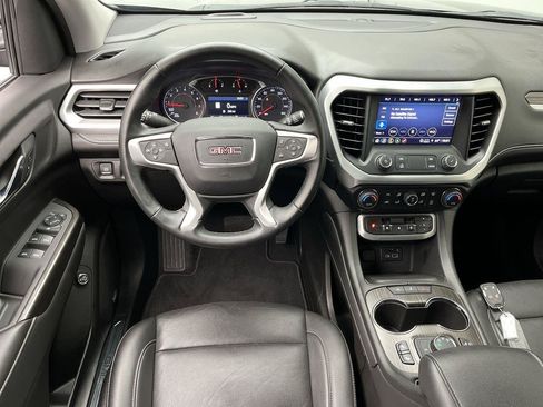 Certified 2023 GMC Acadia SLT AWD/4WD image 17