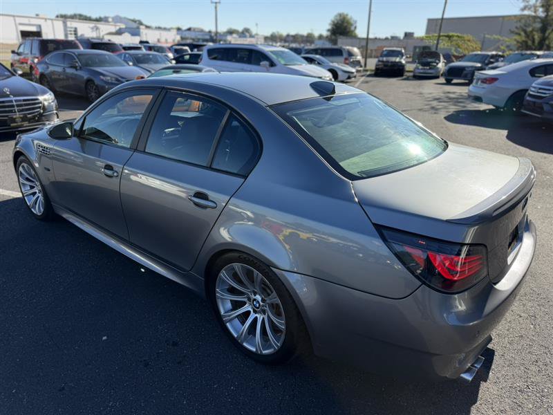 Used 2008 BMW M5 RWD image 4