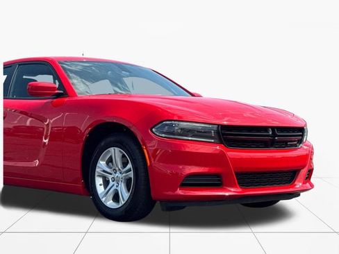 Used 2022 Dodge Charger SXT RWD image 28