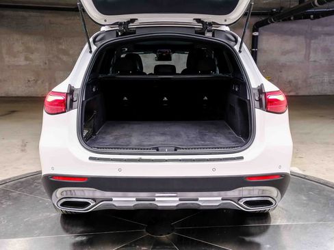 Certified 2026 Mercedes-Benz GLC 300 image 27