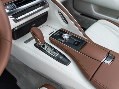 Used 2026 Lexus LC 500 Convertible w/ Inspiration Series RWD image 88