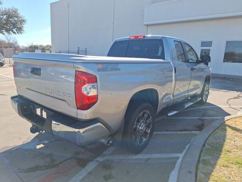 Used 2015 Toyota Tundra SR5 image 6