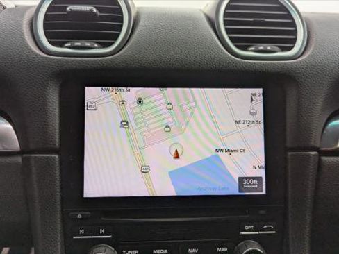 Used 2019 Porsche 718 Boxster image 22