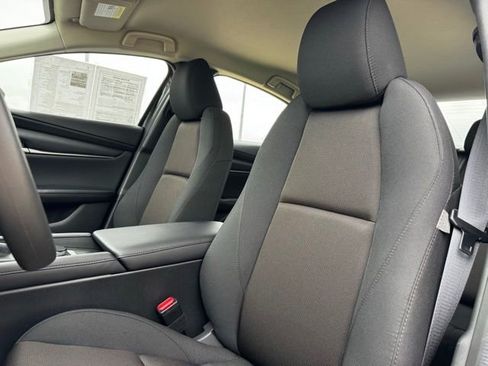 Used 2025 MAZDA MAZDA3 s FWD image 13