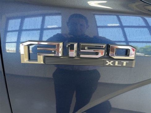 Used 2019 Ford F150 XLT w/ Equipment Group 302A Luxury AWD/4WD image 35