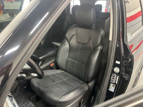 Used 2021 Kia Telluride EX AWD/4WD image 20