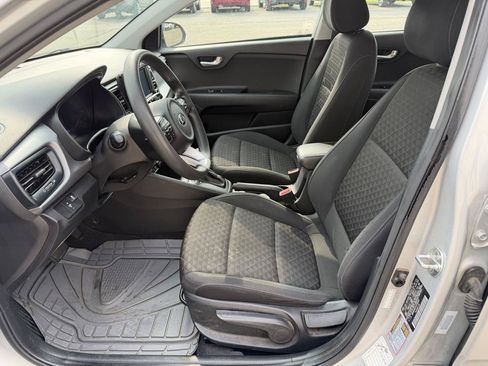 Used 2020 Kia Rio S FWD image 11