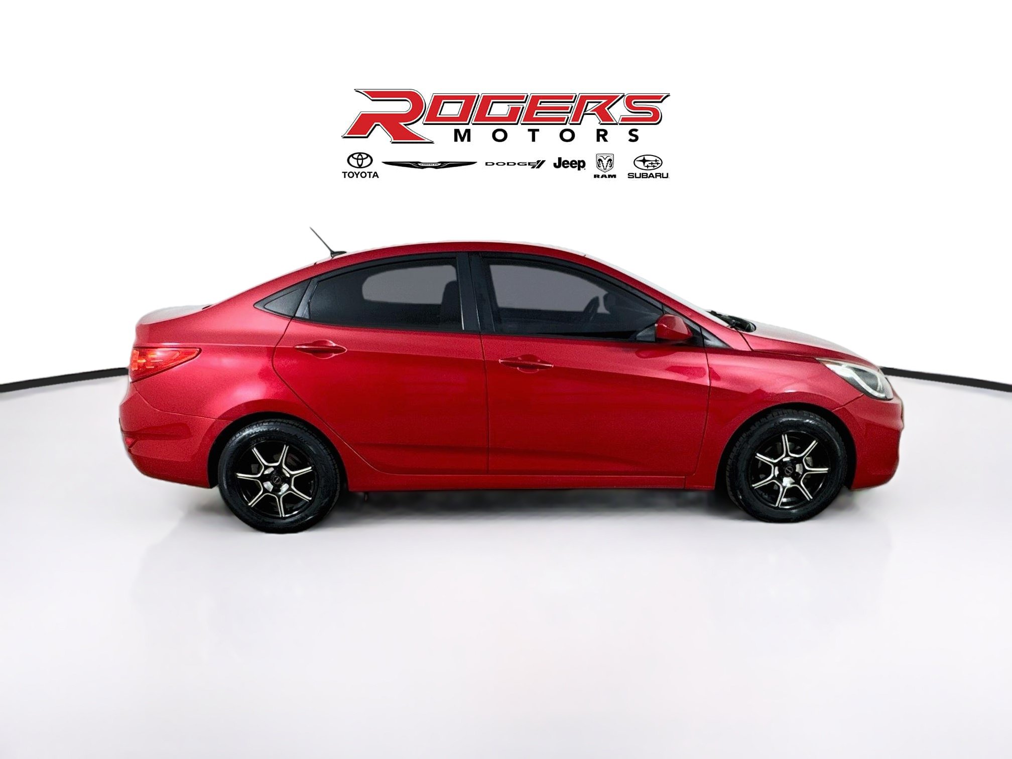 Used 2014 Hyundai Accent GLS FWD image 9