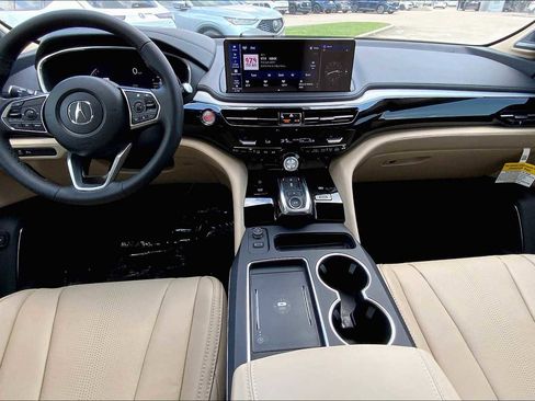 Used 2026 Acura MDX FWD w/ Technology Package image 5