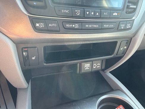 Used 2019 Honda Pilot EX-L image 37