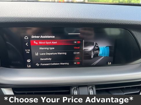 Used 2022 Alfa Romeo Stelvio Veloce image 87