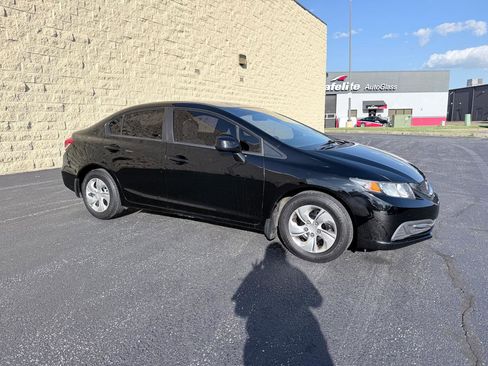 Used 2013 Honda Civic LX image 7
