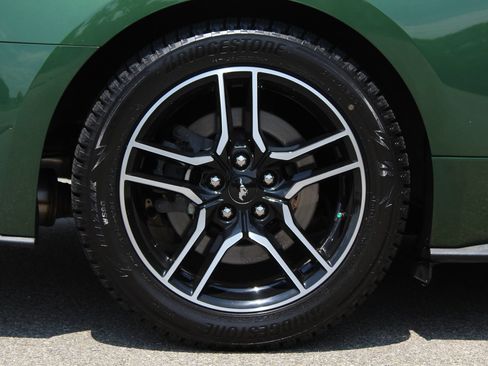 Used 2022 Ford Mustang GT Premium RWD image 27