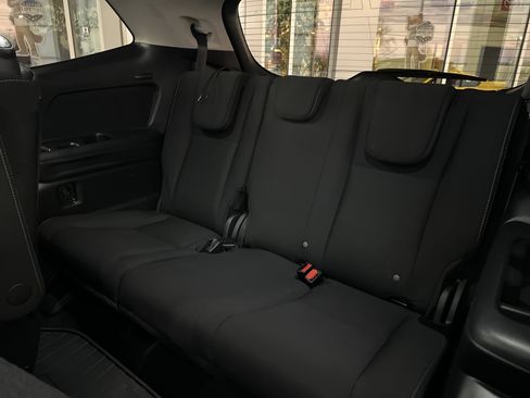 Used 2021 Subaru Ascent Premium w/ Convenience Package image 21