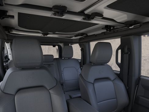 New 2026 Ford Bronco Badlands AWD/4WD image 12