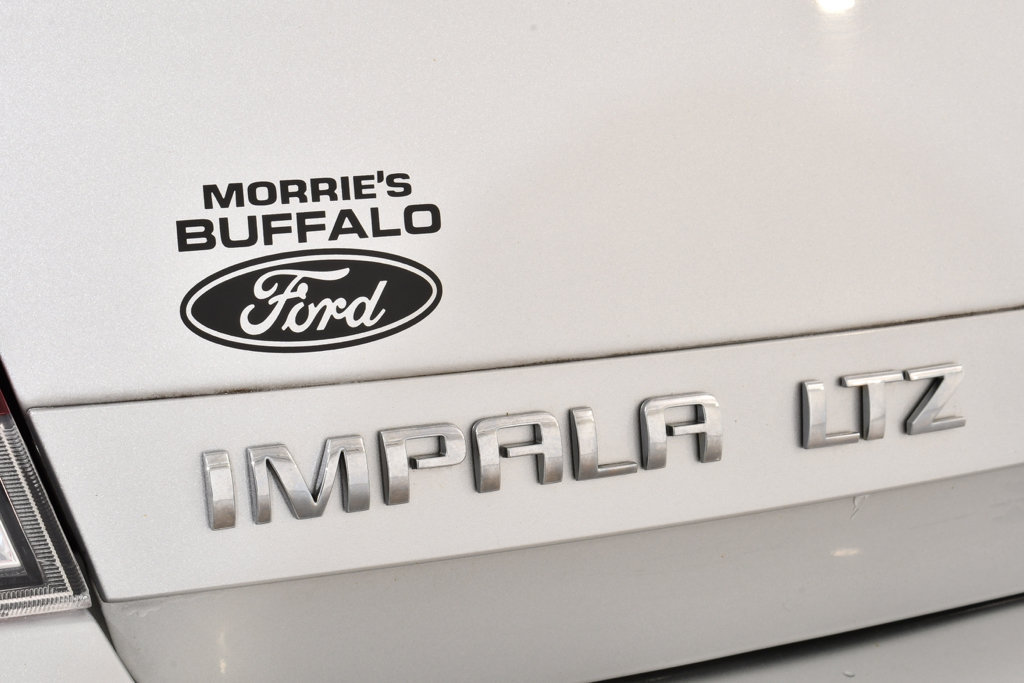 Used 2012 Chevrolet Impala LTZ FWD image 21