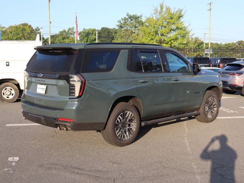 Used 2026 Chevrolet Tahoe Z71 w/ Comfort Package AWD/4WD image 10