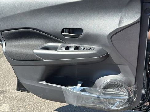 New 2025 Nissan Kicks Play S image 20