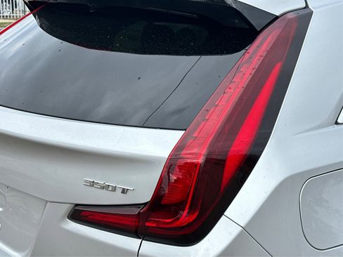 Used 2020 Cadillac XT4 Premium Luxury image 28