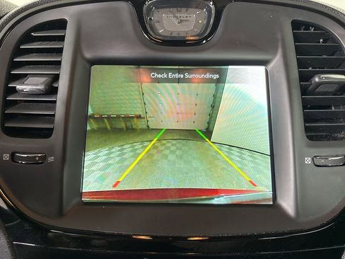 Used 2023 Chrysler 300 S image 17