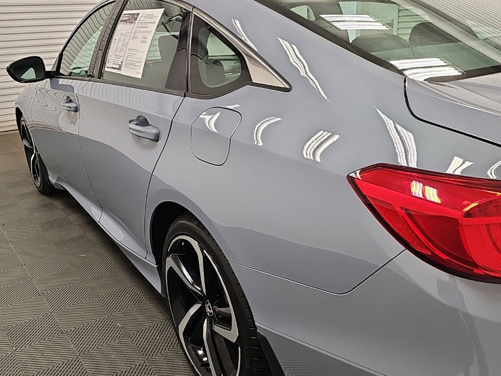 Used 2022 Honda Accord Sport image 7