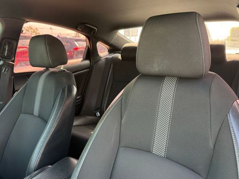 Used 2020 Honda Civic Sport image 23