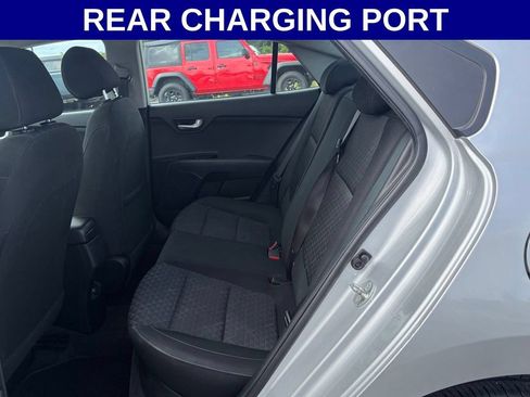 Used 2023 Kia Rio LX FWD image 7