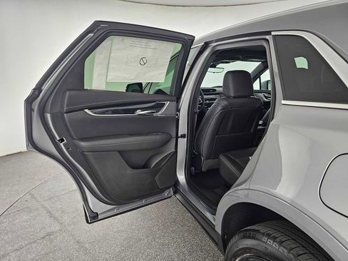 New 2026 Cadillac XT5 Premium Luxury w/ LPO, ONYX Package image 15