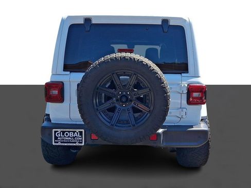Used 2020 Jeep Wrangler Unlimited Sahara w/ Dual Top Group AWD/4WD image 6